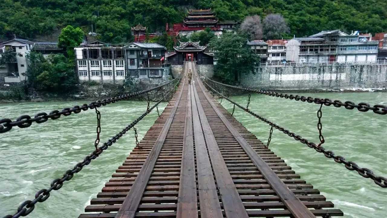 瀘定橋.jpg